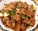 孜然羊肉 ラム肉のクミン炒め Cumin Stir-Fried Lamb（王さん私家菜）