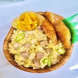 特製チャーシューゴロゴロチャーハン弁当（和菓子・唐揚げ・おにぎり・お弁当 mi-和）