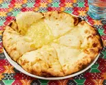 チーズナン Cheese Naan(インドネパールレストラン エベレスト)