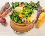 旬の野菜の色々入ったセイロ蒸し(農家厨房肥後橋店)