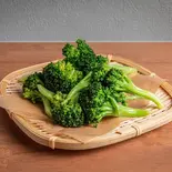 ブロッコリー 【輕炸青花菜】Fried broccoli（ホージャー 好呷台湾屋台 HOJYA.TAIWAN）
