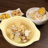 【汁定食】あさりと骨付きスペアリブスープ【あさり排骨湯】（ホージャー 好呷台湾屋台 HOJYA.TAIWAN）