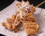 博多名物！鶏皮串(2本)（福岡はるまき ぶる）