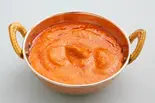 チキンカレー Chicken Curry（本格インド・ネパール料理エベレスト）