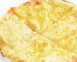 ガーリックチーズナン Garlik cheese nan（本格インド・ネパール料理エベレスト）