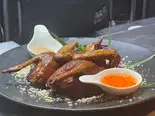 鳩の丸焼き/脆皮乳鸽(1羽/1只)（江記 香港料理 打邊炉）