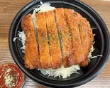 【数量限定新メニュー】特製チキンカツ丼約1kg（唐揚げ・とんかつ・ハンバーグ・海鮮のガッツリ丼！ でか盛りご用達一二三亭）