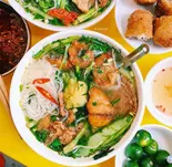 魚介・ブン風味 BÚN CÁ(ベトナム料理チェーサインレストラン)