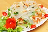 クラゲ・ミックス野菜和え GỎI SỨA(ベトナム料理チェーサインレストラン)