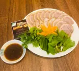 ゆうで豚チマキ エビ塩漬けソース付け CHÂN GIÒ CHẤM MẮM TÔM(ベトナム料理チェーサインレストラン)