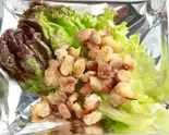 鶏なんこつ焼 Grilled Chicken Gristle（鉄板焼くるみ）