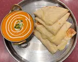 【圧倒的当店人気No.1】チーズナンセット Cheese nan set（KALAKA KITCHEN）