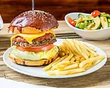チーズバーガー Cheeseburger(TOKYO BURGER CAFE&BAR)