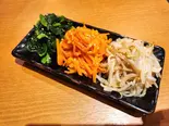 ナムル盛り（韓国料理・サムギョプサル専門店 もっさむ mossam）
