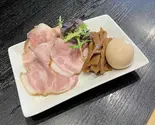 お得3点盛り(チャーシュー×2・味玉・メンマ)(雨ニモマケズ)