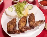 スパイス手羽先3P 3 Spicy Chicken Wings（ユー＆マタ）