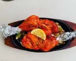 タンドリーチキン（INDIAN＆NEPALI RESTAURANT ASHIM）
