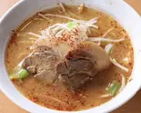 吉岡特製すべて控えめ 辛みそ豚ラーメン（自家製熟成麺 吉岡 目白店）