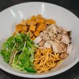 まぜそばチャーシュードリーム（麺やチャーシュードリーム）