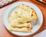 チーズナン Cheese Naan（エスニック料理 ハベリ）