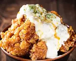 【タルタルまみれ‼】悪魔のチキン南蛮丼（悪魔からあげ 鶏バカ食堂 早稲田店）