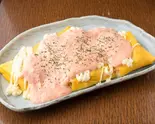 めんたいソースのとんぺい焼き Flat-shaped Pork Crepe with Seasoned Cod Roe Cream（お好み焼き＆鉄板焼き おかん Okonomiyaki ＆ Teppanyaki Okan）