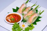 生春巻き(3本) Gỏi cuốn 3 cái（ベトナム料理SENHONG大久保店）