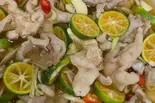 ベトナム風鳥骨抜きモミジ Chân gà ngâm sả tắc（ベトナム料理SENHONG大久保店）