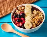 たっぷりバナナと4種のベリーのアサイーボウル（【アサイーボウル】ALOHA SPOON～Acai bowl cafe～ 新荻窪店）