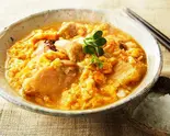 【あたま】親子煮 [On Top] Simmered Chicken and Egg（豚ちゃん丼 PORK軒）