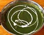 ほうれん草チキンカレー/sag chicken curry（インドネパール料理 ビニタ）