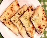 カシミリナン Kasmiri nan（インドネパール料理 ビニタ）