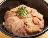 特選‼ 本マグロ 大トロ炙り丼（鮨 月のね 心斎橋本店）