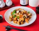 鶏肉とカシューナッツ炒め Chicken and Cashew Nut Stir-Fry（本格中国料理 龍華軒）