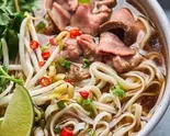 牛肉フォー ( phở bò )（SHINSEKAIYAKINIKU）