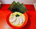 チャーシューラーメン(横浜家系ラーメン赤家人形町店)