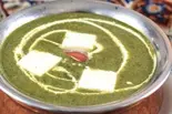 ほうれん草パニールカレー/Paneer and Spinach Curry（ローカルスパイシーシタラ）