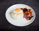 黒酢肉とごはん(Shwe Li)