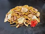 豚イカミックス焼きそば（お好み焼き イカ焼き 油かすそば飯 おでん 奄美堂）