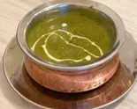ほうれん草マトンカレー Sag Mutton Curry（ネパール・エスニック料理The Royal）