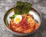 【汁なし極辛】 韓国チョル麺(赤)（薬院松葉）