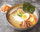 韓国チョル冷麺(白)キムチ増量（薬院松葉）