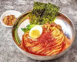 【汁なし極辛】 韓国チョル麺(赤)ガーリック（薬院松葉）