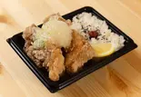 おろしポン酢唐揚げ弁当（デカ盛り弁当はるき【唐揚げ弁当屋】 池袋3丁目店）