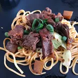 すじコン醬油焼きそば(広島お好み焼き かじ多)