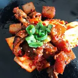 すじコンキムチ炒め(広島お好み焼き かじ多)