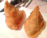 サモサ 2P 【 SAMOSA 2P】（本場のインド料理JUNTARA上板橋店）