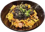 チキン マヨネーズ丼 Chicken mayonnaise bowl（カントンの思い出ペダルチキン西国分寺）