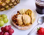 大人の焦がしキャラメルとグリークヨーグルト（【濃厚グリークヨーグルト＆アサイーボウル】空桜(そら)の家 [Greek Yogurt ＆ Acai bowl] Sora's House）