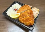 からあげ＆とんかつ弁当【からあげ2個・とんかつ1枚】（デカ盛り弁当はるき【唐揚げ弁当屋】名楽町店）